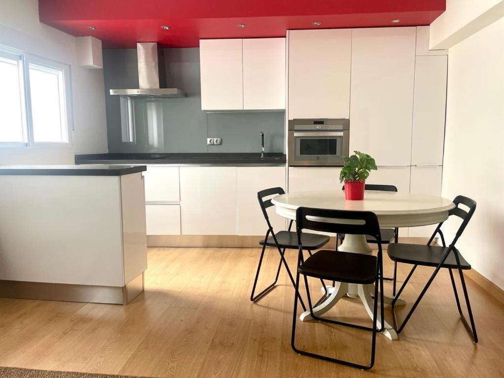 Eva Recommends Plaza Del Museo Apartment Севиля Екстериор снимка