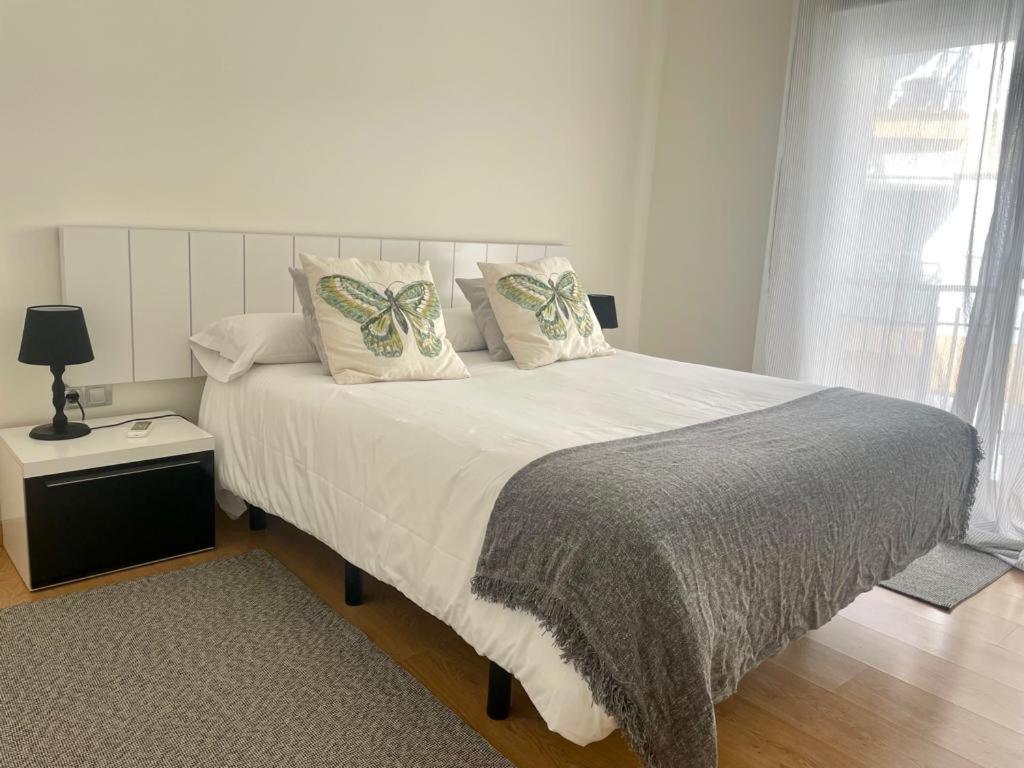 Eva Recommends Plaza Del Museo Apartment Севиля Екстериор снимка